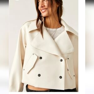 FREE PEOPLE We The Free Alexis Vegan Jacket. Cream. Size medium NWT